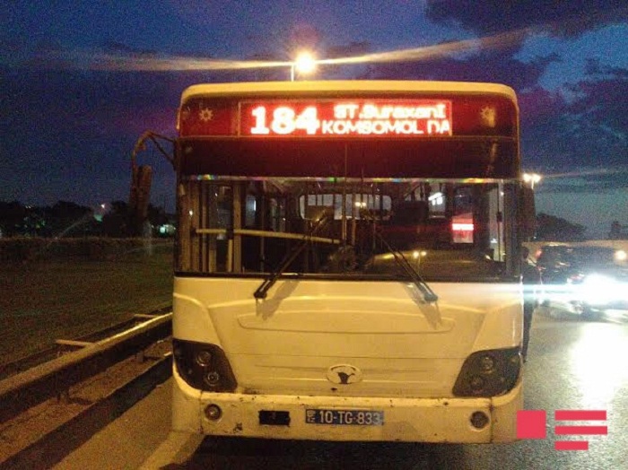 Bakıda avtobus qəzası - Yaralılar var (FOTO)